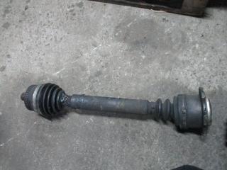 полуось передняя левая (приводной вал, ШРУС) Audi A4 B5 1996, 1.9 л., TDi, дизель, АКПП