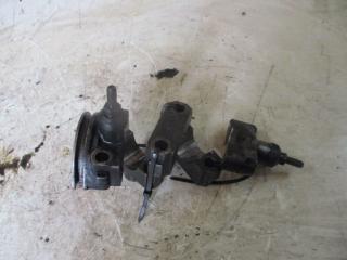 постель распредвала (бугель) Volkswagen Passat B4 1995, 1.9 л., дизель