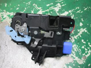 замок двери передней правой Skoda Octavia 1 поколение [рестайлинг] 2005, 3D1837016AC