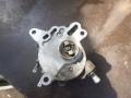 насос вакуумный Volkswagen Passat B6 2006, 2.0 л., дизель, 03G145209 - фото №4
