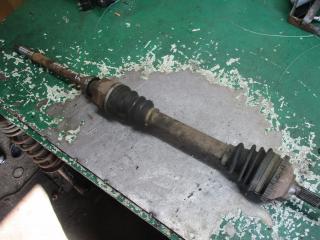 полуось передняя правая (приводной вал, ШРУС) Peugeot 206 1 поколение 1998, 1.1 л., бензин, МКПП, хетчбэк 5 дв.