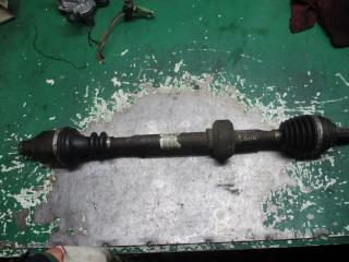 полуось передняя правая (приводной вал, ШРУС) Dacia Sandero 1 поколение 2008, 1.4 л., бензин