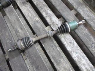 полуось передняя левая (приводной вал, ШРУС) Mazda 6 GG 2003, 1.8 л., бензин