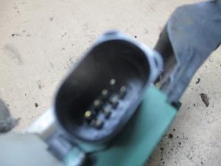 замок двери передней правой Volkswagen Passat B5 [рестайлинг] 2002, 2.0 л., бензин, МКПП, универсал