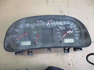 щиток приборов (приборная панель) Volkswagen Golf 3 поколение 1998, 1.6 л., бензин, МКПП, универсал, 1J0920801B