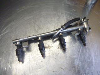 форсунка Audi A4 B5 1996, 1.8 л., бензин, МКПП, седан, 0581335551A