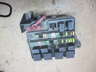 блок предохранителей Chrysler Sebring 2 поколение [рестайлинг] 2004, 2.0 л., бензин, МКПП, седан, P05087068AH