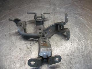 петля двери Toyota Avensis 1 поколение (T220) [рестайлинг] 2002, 2.0 л., дизель, МКПП, универсал