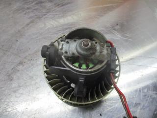 моторчик печки Mercedes-Benz A-Класс W168 1999, 1.6 л., бензин, МКПП, хетчбэк 5 дв.