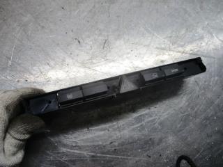 кнопка ручного тормоза (ручника) Opel Zafira 2 поколение (B) 2005, 1.8 л., бензин, робот, минивэн, 13100118XC