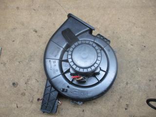 моторчик печки Skoda Fabia 1 поколение [рестайлинг] 2006, 1.2 л., бензин, МКПП, хетчбэк 5 дв., 6Q1819015G