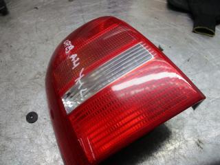 фонарь задний правый Audi A4 B5 [рестайлинг] 2000, 1.6 л., бензин, МКПП, универсал