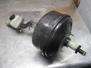 вакуумный усилитель тормозов Mercedes-Benz Vito W639 2004, A0014300108