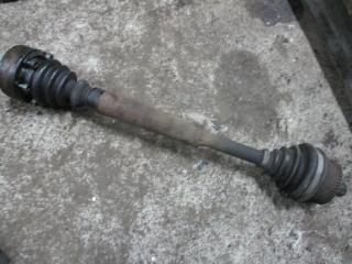 полуось передняя правая (приводной вал, ШРУС) Audi A4 B5 [рестайлинг] 2000, 1.6 л., бензин, МКПП, универсал