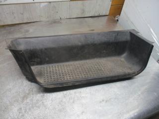 подножка Volkswagen Transporter T4 1995, 1.9 л., дизель, МКПП, микроавтобус, 701863735A