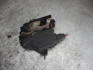 замок двери передней левой Volkswagen Lupo 1 поколение 2000, 1.4 л., бензин, МКПП, хетчбэк 5 дв.