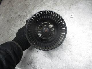 моторчик печки Ford Focus 1 поколение 1999, 1.8 л., бензин, МКПП, седан, XS4H18456