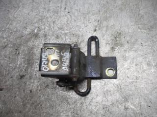 петля двери Audi A4 B5 1996, 1.8 л., бензин, МКПП, универсал, 8D0831412B