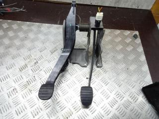 узел педальный (блок педалей) Dacia Sandero 1 поколение 2009, 1.4 л., бензин, МКПП, хетчбэк 5 дв., 465106846R