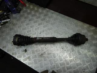 полуось передняя левая (приводной вал, ШРУС) Audi A4 B5 1998, 1.6 л., бензин, МКПП, универсал