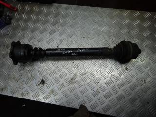 полуось передняя левая (приводной вал, ШРУС) Audi A4 B5 1998, 1.9 л., дизель, МКПП, универсал