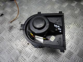 моторчик печки Volkswagen Polo 3 поколение 1999, 1.4 л., бензин, МКПП, хетчбэк 5 дв.