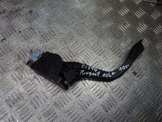 педаль Peugeot 206 1 поколение [2-й рестайлинг] 2010, 1.4 л., бензин, МКПП, хетчбэк 5 дв., 9687160280