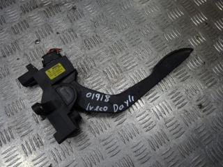 педаль IVECO Daily 3 поколение 2005, 2.3 л., дизель, МКПП, микроавтобус, 0281002633, 504061735