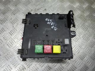 блок предохранителей Opel Vectra C 2005, 2.2 л., бензин, МКПП, универсал, 13189923