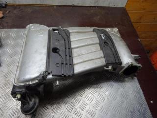 коллектор впускной Volkswagen Passat B5 1998, 2.3 л., бензин, МКПП, седан, 071133203D