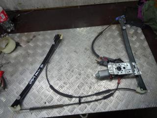 стеклоподъемник электрический передний правый Volkswagen Polo 3 поколение 1998, 1.4 л., бензин, МКПП, хетчбэк 5 дв., 6N3837402F