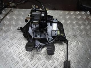 узел педальный (блок педалей) Renault Clio 2 поколение [2-й рестайлинг] 2005, 1.5 л., дизель, МКПП, хетчбэк 5 дв.