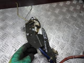 замок двери передней левой Suzuki Liana 1 поколение 2003, 1.6 л., бензин, МКПП, универсал