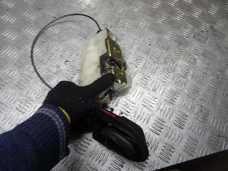 замок двери передней правой Ford Fiesta 4 поколение 1999, 1.3 л., бензин, МКПП, хетчбэк 5 дв., 96FGA219A64CG