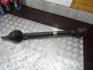 полуось передняя правая (приводной вал, ШРУС) Volkswagen Passat B4 1995, 1.9 л., дизель, АКПП, универсал
