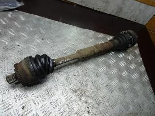 полуось передняя левая (приводной вал, ШРУС) Audi A4 B5 [рестайлинг] 2000, 1.6 л., бензин, МКПП, универсал