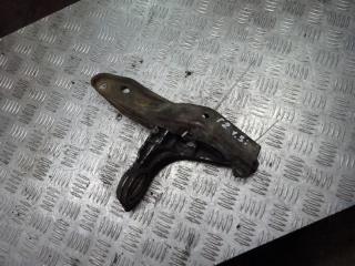 кронштейн КПП Volkswagen Golf 1 поколение 1988, 1.3 л., бензин, 131199353D