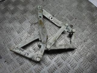 петля капота Volkswagen Transporter T5 2008, 1.9 л., дизель, МКПП, микроавтобус, 7H0823302D