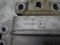 подушка крепления КПП Volkswagen Golf 5 поколение 2007, 1.9 л., дизель, МКПП, хетчбэк 5 дв., 1K0199555N - фото №4
