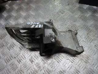 кронштейн генератора Chevrolet Aveo T250 [рестайлинг] 2010, 1.2 л., бензин, МКПП, хетчбэк 5 дв.