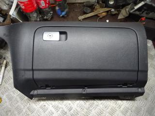 бардачок Volkswagen Golf 5 поколение 2007, 1.9 л., дизель, МКПП, хетчбэк 5 дв., 1K1857290