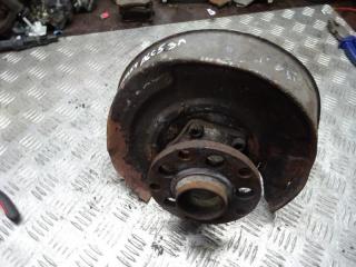 ступица задняя левая Audi A6 4B/C5 1998, 2.8 л., бензин, МКПП, универсал