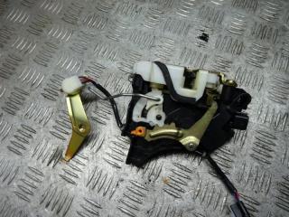 замок двери передней правой Mitsubishi Grandis 1 поколение 2006, 2.4 л., бензин, МКПП, минивэн