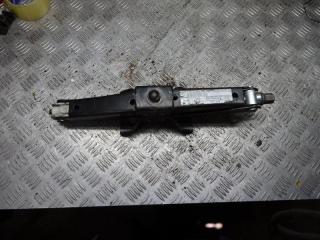 домкрат Renault Master 2 поколение [рестайлинг] 2005, 2.5 л., дизель, МКПП, микроавтобус, 8200283346