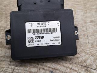 блок управления ручником Porsche Macan 1 поколение 2019, 3.0 л., бензин, правый руль, 95B907801C