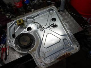 стеклоподъемник передний правый Volkswagen Transporter T5 2005, 1.9 л., дизель, МКПП, микроавтобус, 7H0837730