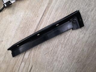 молдинг (накладка кузовная) Ford Mustang 6 поколение S550 2017, 5.0 л., бензин, 6МКПП, синий, FR3B6302564