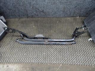 балка под радиатор Audi A4 B6 2003, 2.5 л., дизель, МКПП, универсал, 8E0199521BM