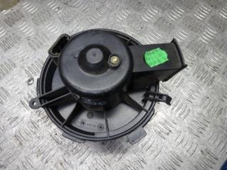 моторчик печки Peugeot 206 1 поколение [рестайлинг] 2005, 1.4 л., бензин, МКПП, хетчбэк 5 дв.