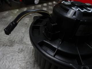 моторчик печки Toyota Corolla 9 поколение (E120/E130) [рестайлинг] 2003, 1.4 л., бензин, МКПП, хетчбэк 5 дв., 0130101601